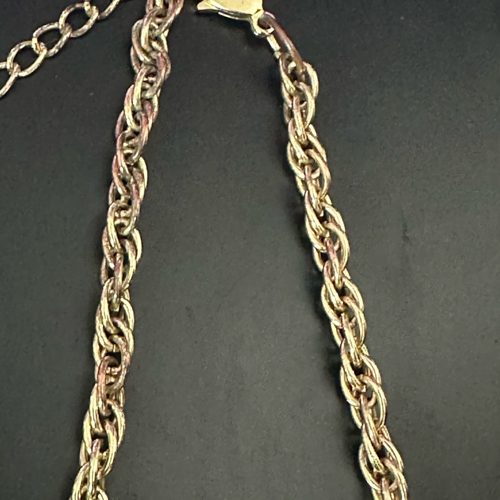 Elegant Gold and Pink Statement Necklace - Picture 5 of 7